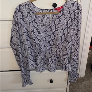 Women’s size large long sleeve snakeskin blouse